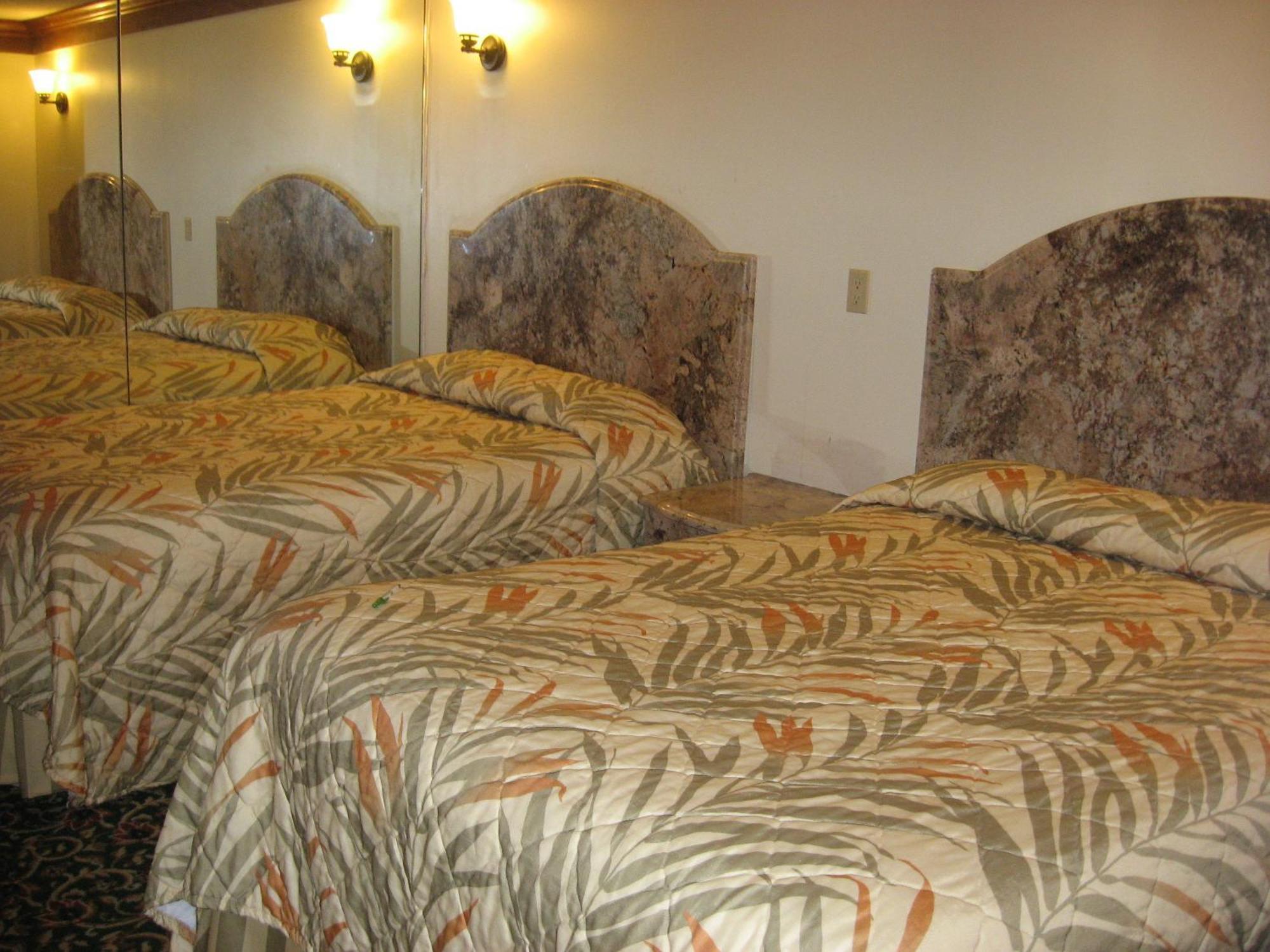 Domino Inn North Bergen Room photo